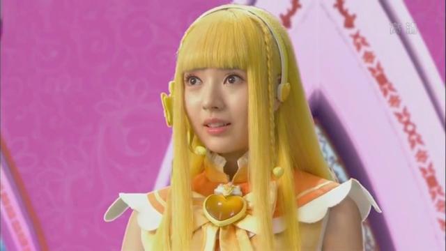 《巴啦啦小魔仙》四位魔仙小蓝,第一位成导演,00后的她最红