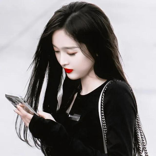 仙女头像：（一）绝对是火箭少女11人的最美最飒的头像