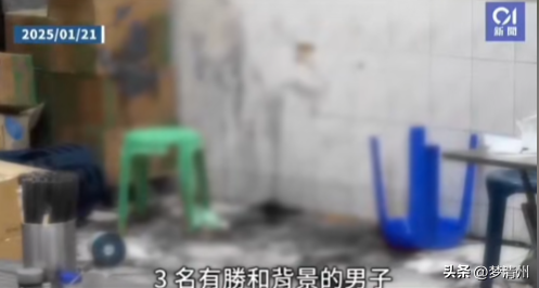 香港黑帮争斗，古惑仔当街“火拼”砍人，900名港警开始反黑行动