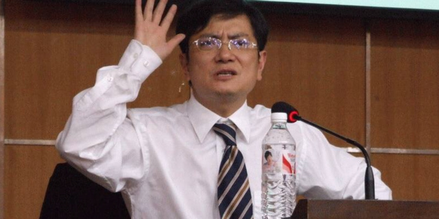 最牛愤青教授郑强：大骂媚外！科学无国界，那中国谁来建设？