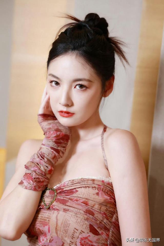 国内娱乐圈8位90后女明星，你们都认识吗