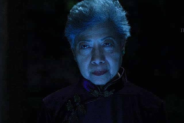 还记得《山村老尸》中楚人美吗？原来她不仅是火影，还是“死神”