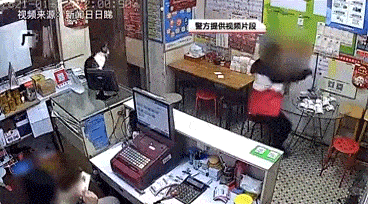 开怀大笑，50张搞笑动图：刚换办公室，选哪个位置好？