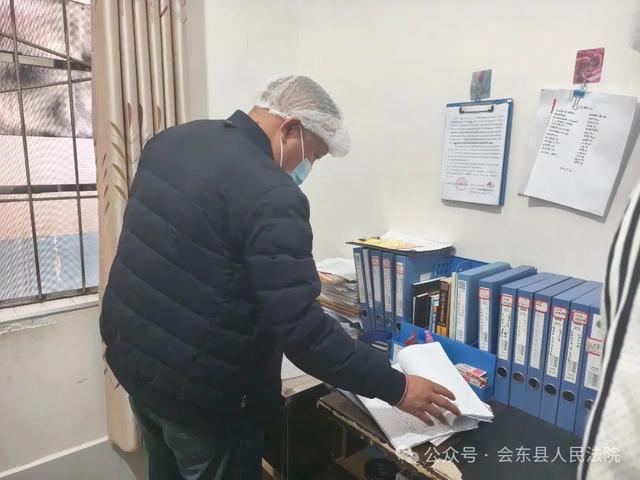 党组书记、院长朱兵到松坪镇督导校园食品安全