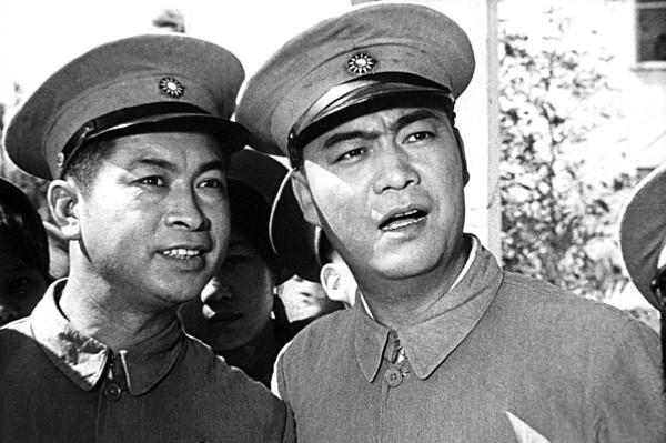电影背后的故事:珠江电影制片厂的经典电影《大浪淘沙》