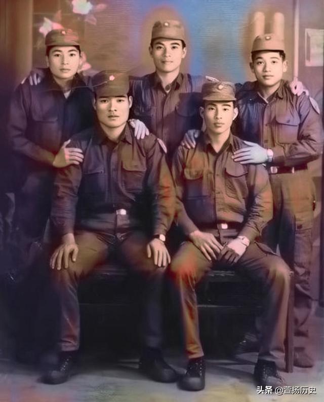民国帅哥养眼美照，第三张永远敬爱