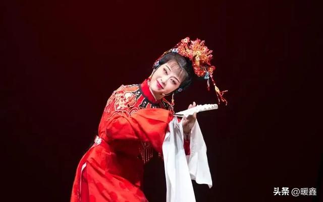 越剧瑰宝陶琪:演技炸裂,多才多艺,她的艺术人生你了解多少?