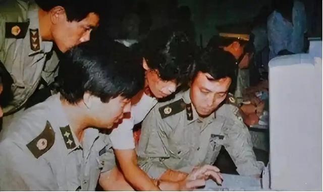 1993年中俄列车劫案:一车乘客被匪徒多次洗劫,女客多遭折磨