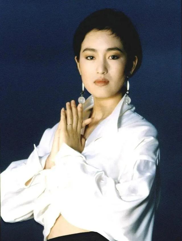 90年代，颜值最高的10大女明星排名，张曼玉仅第5，第1名无争议