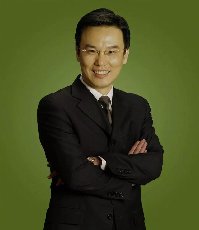 转身互联网的央视主持人张羽：公益是可以做到老的事情