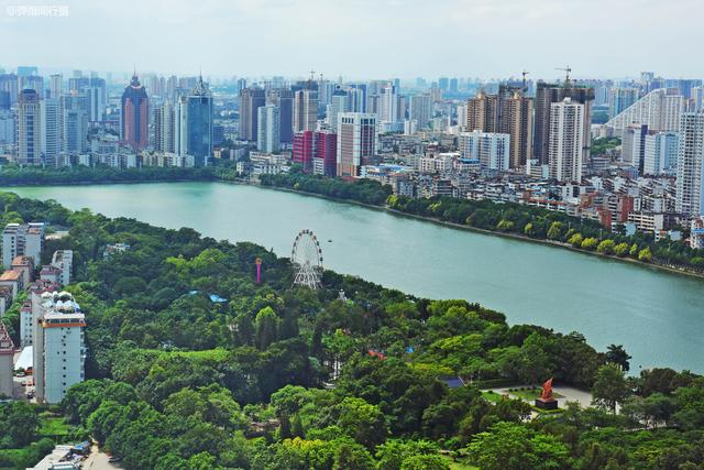 上头的“南普”,彷徨的经济 失落的省会南宁将何去何从?