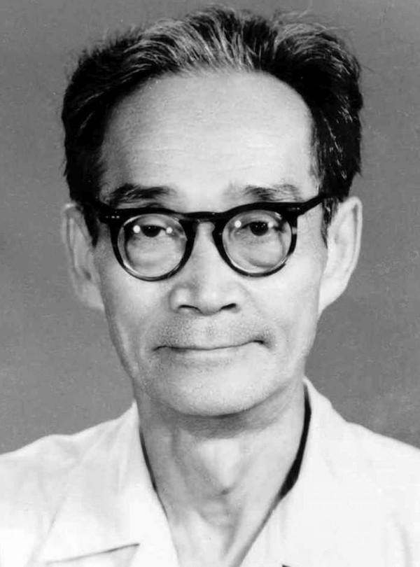 电影背后的故事:珠江电影制片厂的经典电影《大浪淘沙》