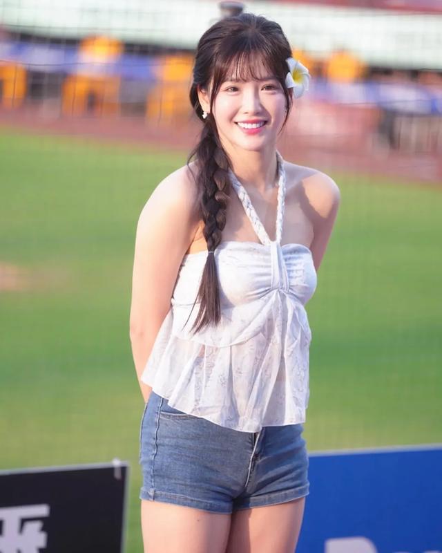 台版桥本有菜?高颜值好身材,绝了