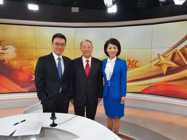 转身互联网的央视主持人张羽：公益是可以做到老的事情