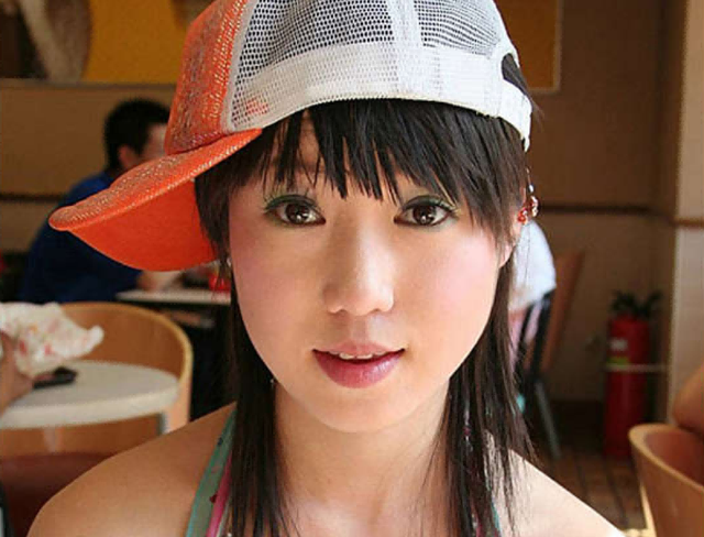 “网红模特”张筱雨，出道一年拍21套人体写真，今38岁仍孤身一人