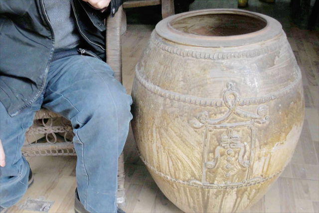 洗骨二次葬：朽其肉而弃之，埋其骨以奠之，古老习俗逐渐被淘汰