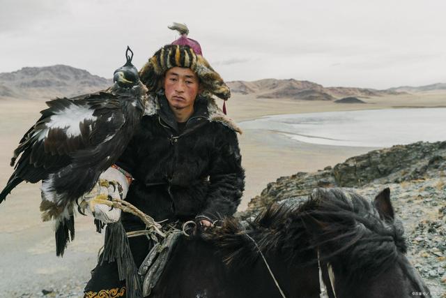 1717年,准噶尔犯下大忌,洗劫了宗教圣地拉萨,四十年后惨遭灭族