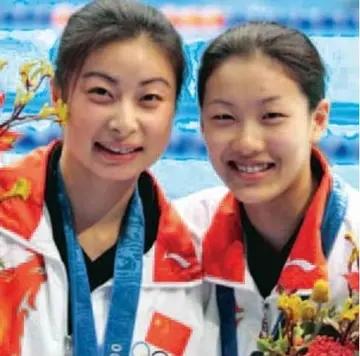 江泽民魂归大海，毛泽东诗词读起来：江山靠谁守？