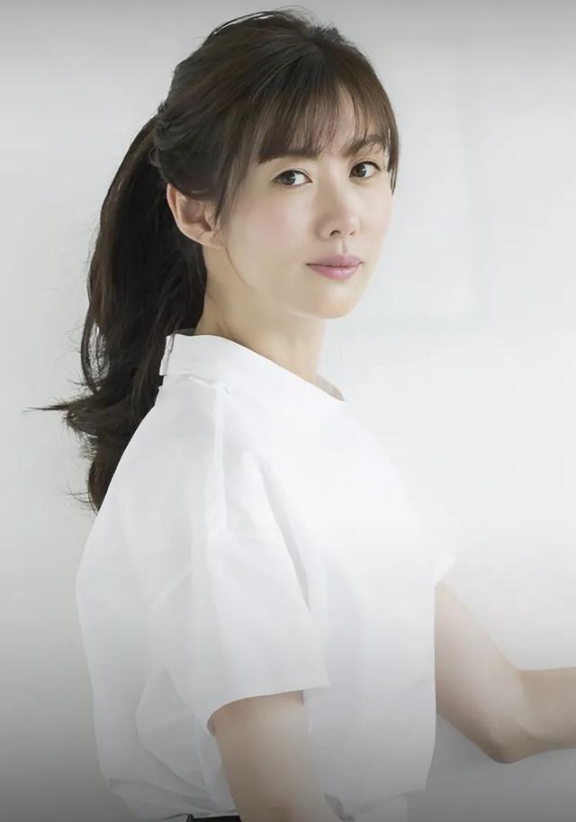 日本十位70后美熟女明星,有没有喜欢的她?