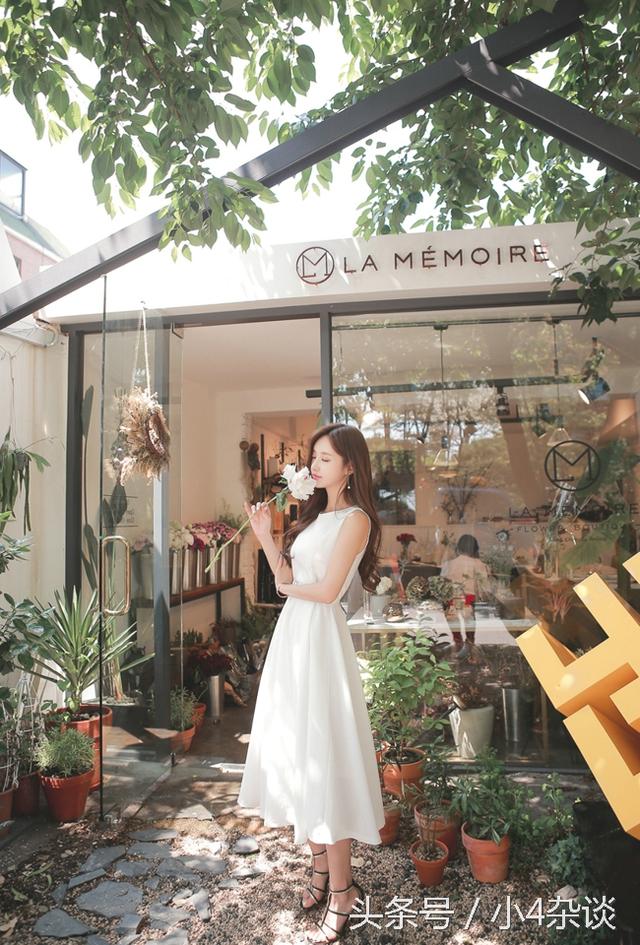 韩国绝佳美女，回头一笑，人都醉了