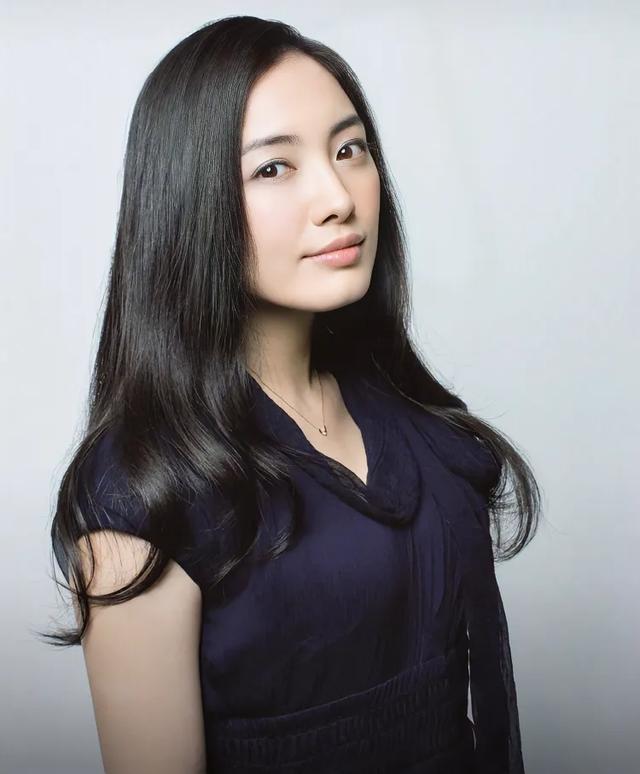 日本十位70后美熟女明星,有没有喜欢的她?