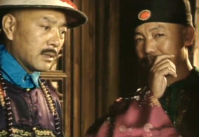 真假乾隆对簿公堂，刘墉一眼就分辨出来，和珅再也兜不住了