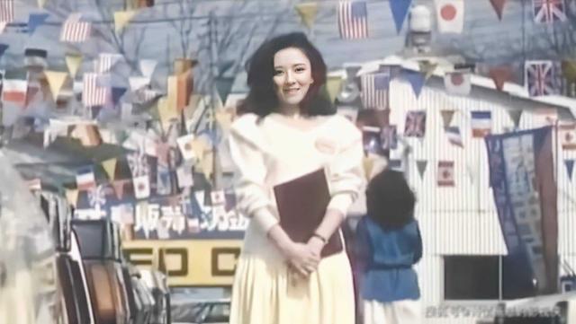 【日本尺度片】《宇能鸿一郎之桃子》:笑中带泪,职场情欲交织的