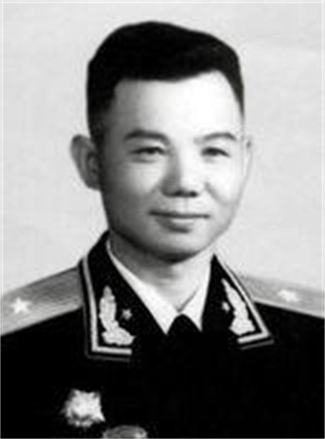 1986年刘伯承病逝，邓小平看到治丧委员会名单后，顿时脸色大变