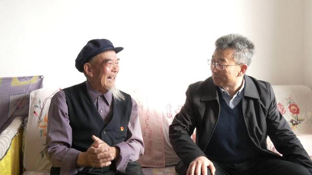 赵彦民走访慰问省级劳模、困难群众