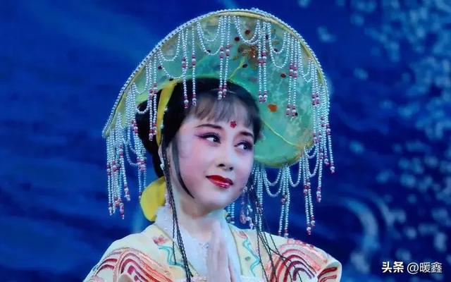 越剧瑰宝陶琪:演技炸裂,多才多艺,她的艺术人生你了解多少?