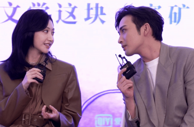 张彬彬景甜扫楼又撒糖，互发微博好似小情侣，粉丝：不结婚难收场