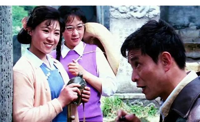 5月过完，5位名人离世！前央视主持坠楼身亡，72岁港星因肺炎去世