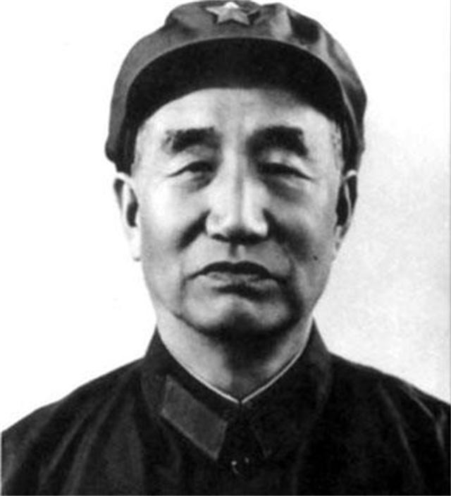 1986年刘伯承病逝，邓小平看到治丧委员会名单后，顿时脸色大变