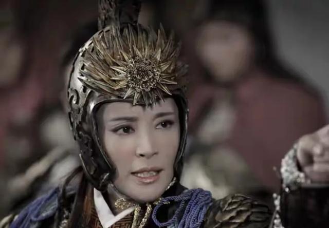 杨家12寡妇各个下场凄凉,穆桂英被万箭穿心,只有一人平安回归