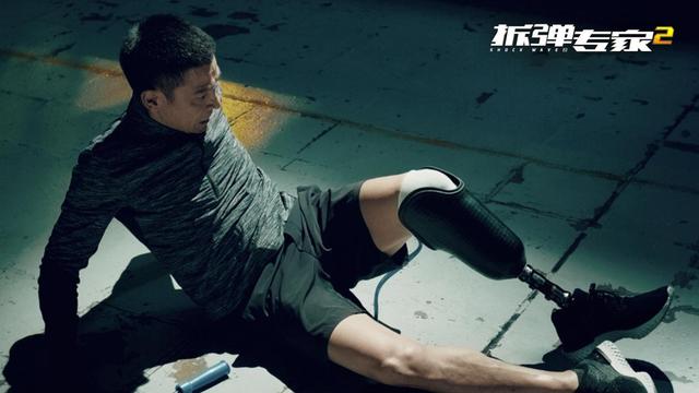 《拆弹专家2》:别为潘乘风叫冤,他本就是警队的“定时炸弹”