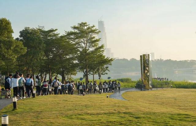 花样竞技！南外高中校运会“火出圈”