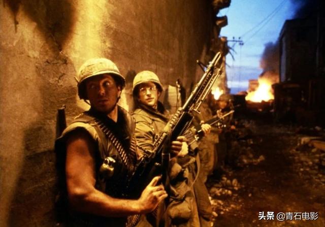 看完《八佰》，我又刷了这5部经典战争片，每部都令人嘘唏不已