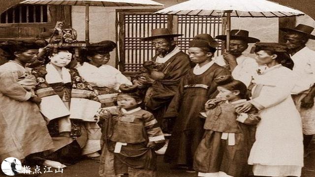 一邻国两边倒想在中国捞好处，结果国王被流放，国家差点遭灭亡
