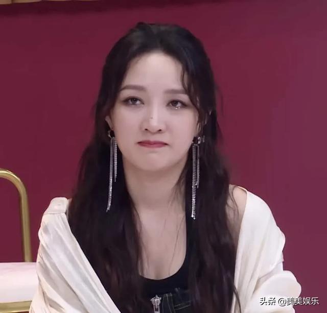 孟佳被按头当队长，排名垫底强捧不火，男友也和她分手了？
