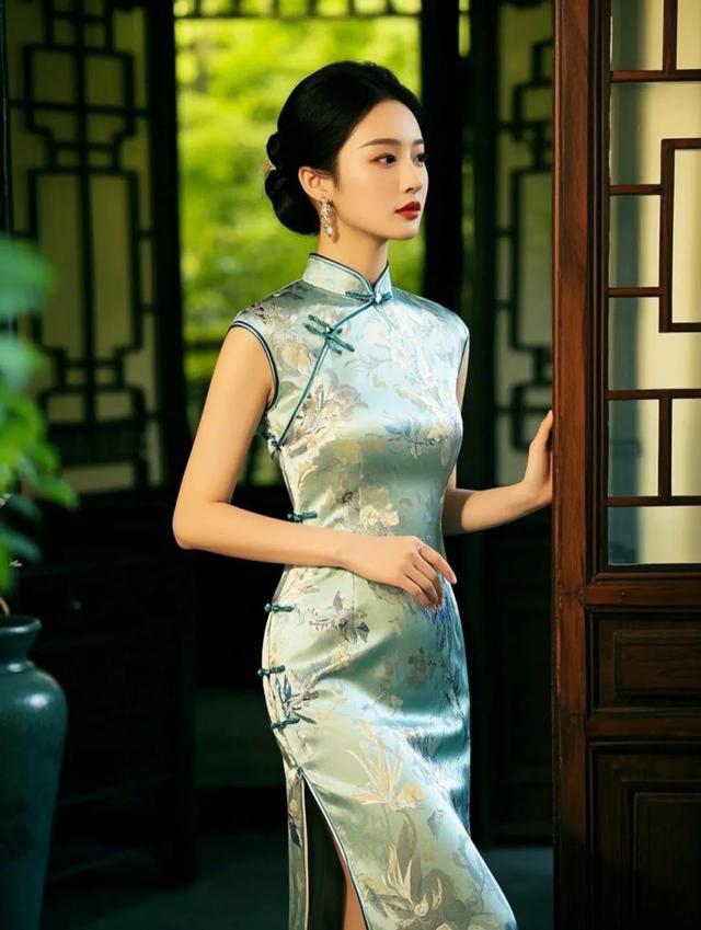 旗袍美女,身材曼妙得让人看直眼!