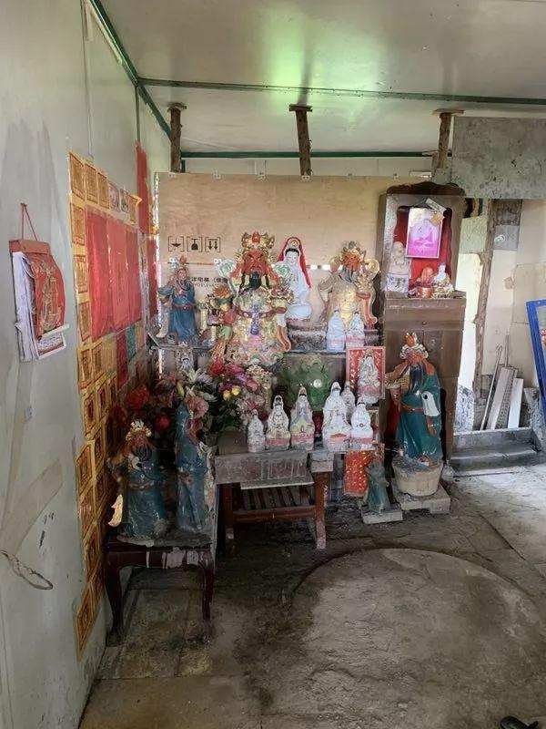 奇闻！珠海金湾某男子因偷建材入狱，刚出狱又偷神佛像求转运，结果……