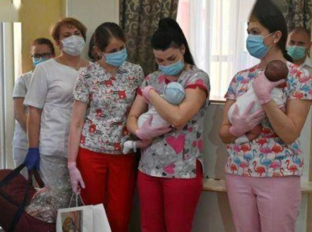 曾经的“苏联心脏”,如今的“欧洲子宫”,核武大国经历了什么