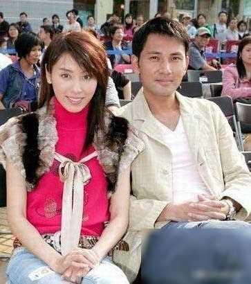 华晨宇:我爸华福雄身价100亿,王思聪:我爸王健林,身价11
