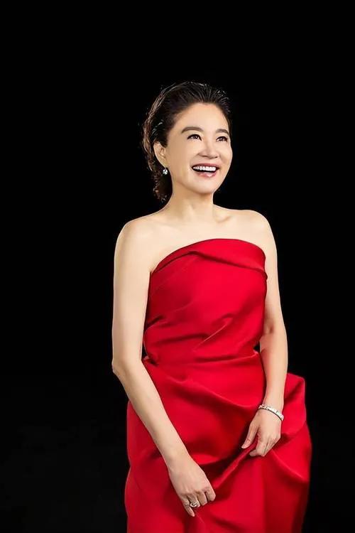 90年代，颜值最高的10大女明星排名，张曼玉仅第5，第1名无争议