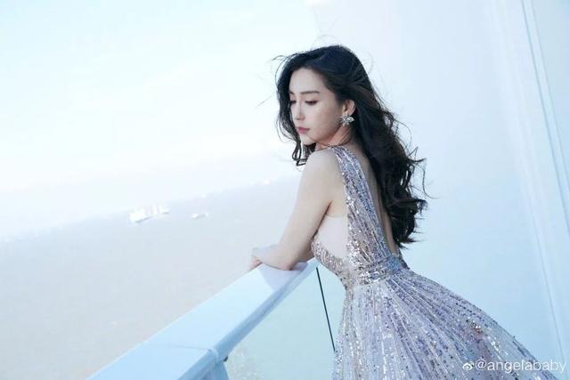 Angelababy真实腰围曝光!好看的腰一定要细得这么夸张吗?