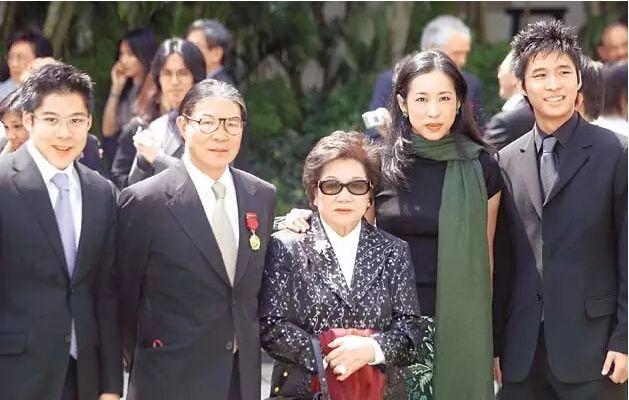 何鸿燊与霍英东：利益分合拆散儿女，两大豪门领袖恩怨情仇五十年