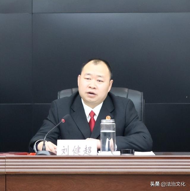 青神县人民法院:表彰先进典型 部署2025年重点工作