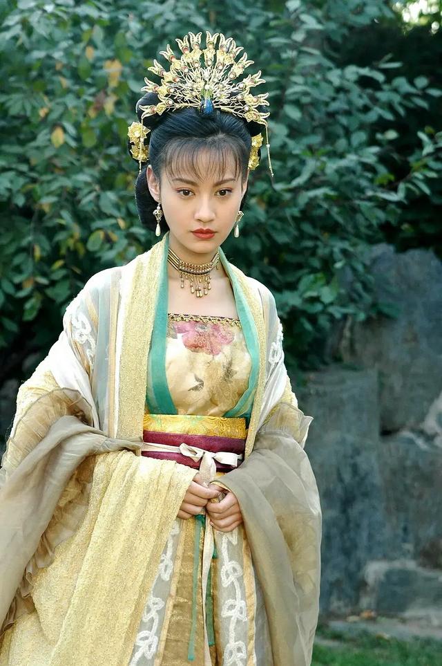 惊艳整个童年的女神！42岁的杨雪终于有新作品，她还能翻红吗？