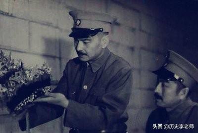 孙殿英曾说满清杀他祖宗三代,所以盗墓,那他祖上究竟什么来头?