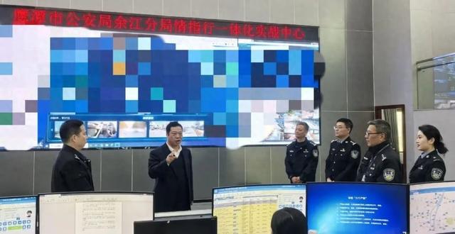 区委领导走访慰问坚守岗位的公安民辅警